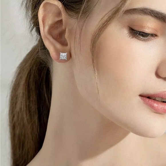 COPY - 4Ct Princess Cut VVS1/D Lab Created Studs Earrings 14k White Gold 7mm Sc… - Picture 2 of 5